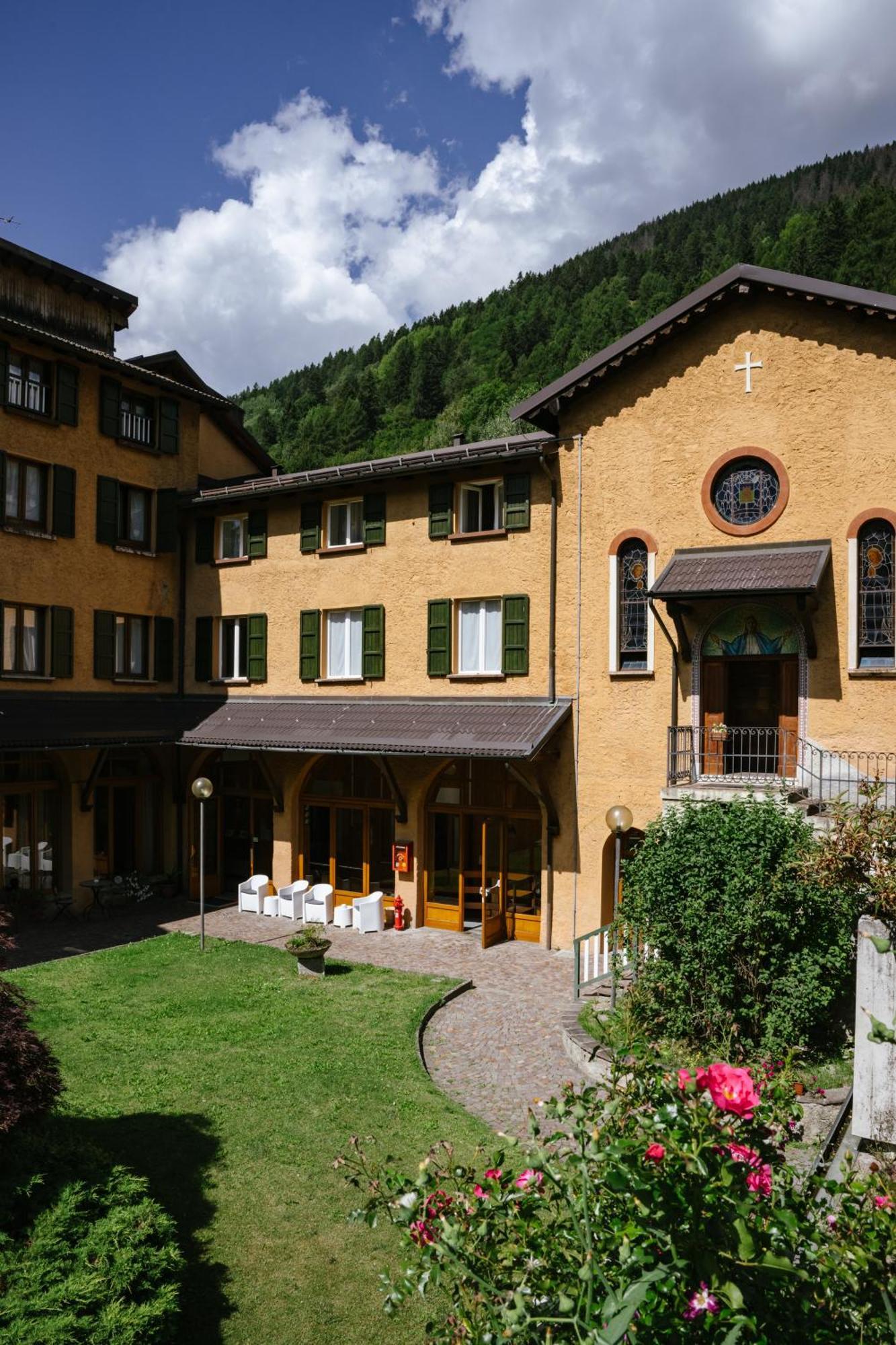 Villa Luzzago Ponte Di Legno Bagian luar foto